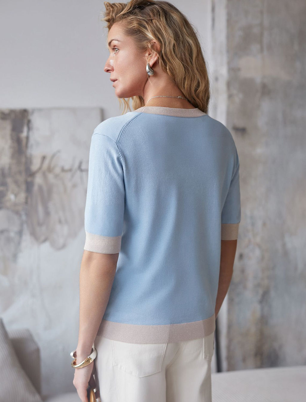 Джемпер с коротким рукавом тонкой вязки из вискозы с люрексом