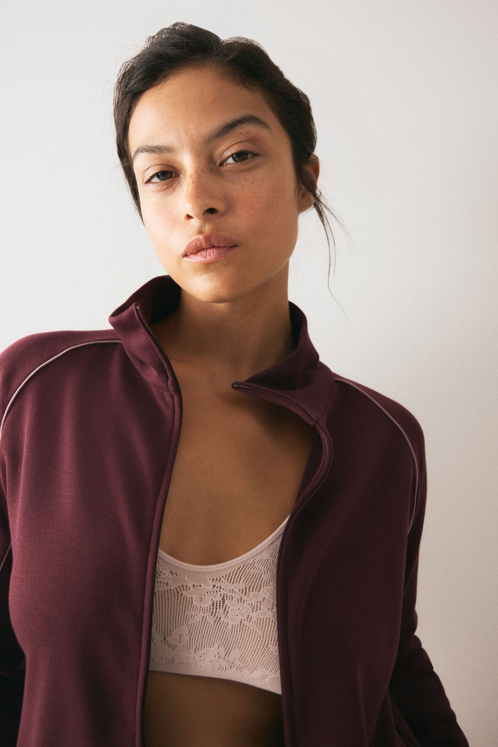 Chaqueta de ch?ndal efecto neopreno - H&m фото 6
