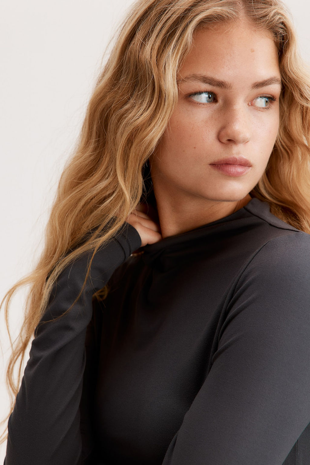 Body tanga con cuello perkins - H&m фото 2