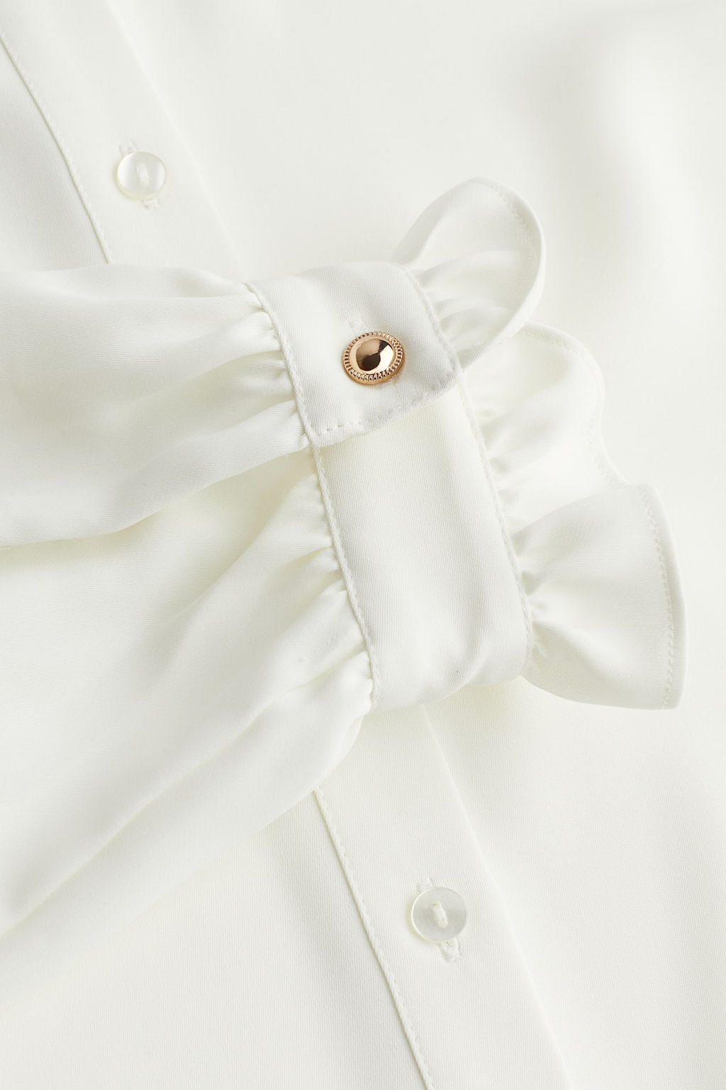 Blusa con ribetes de volante - H&m фото 8