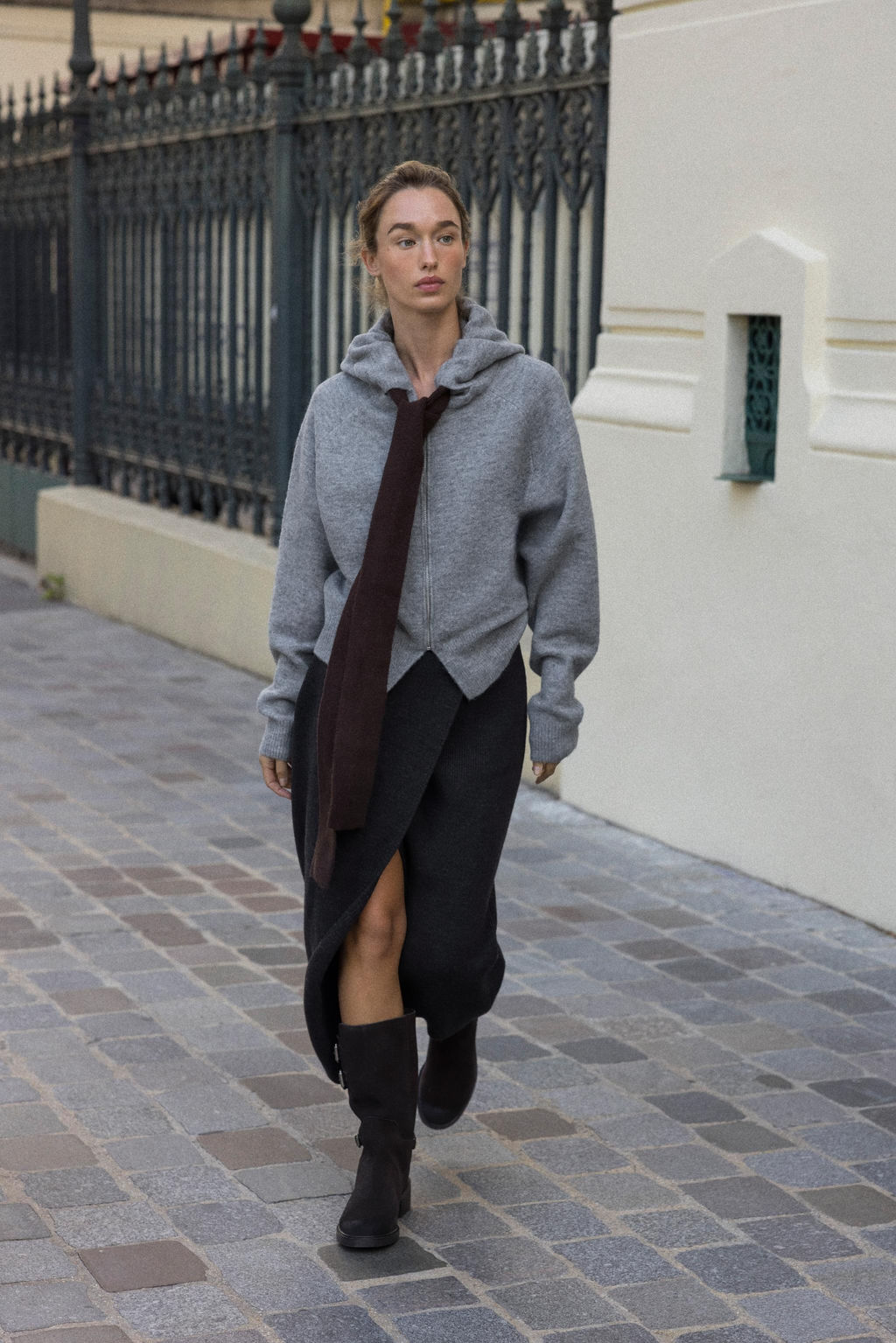 TIE KNIT HOODIE JACKET