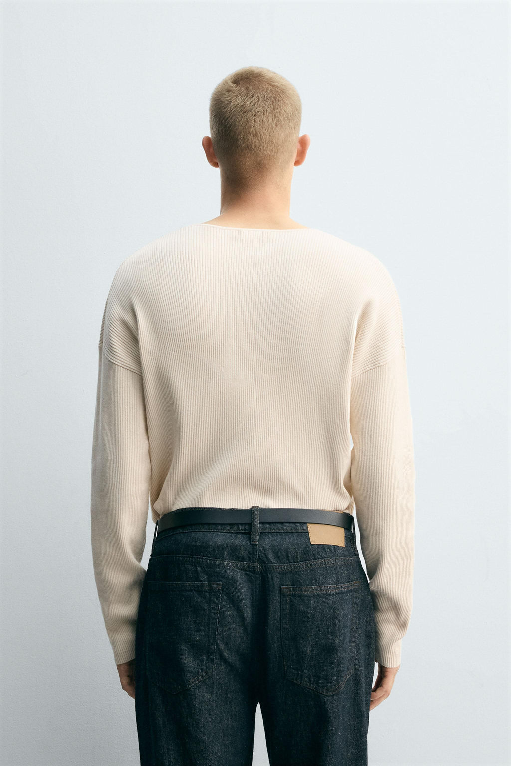 TEXTURED RELAXED FIT SWEATER