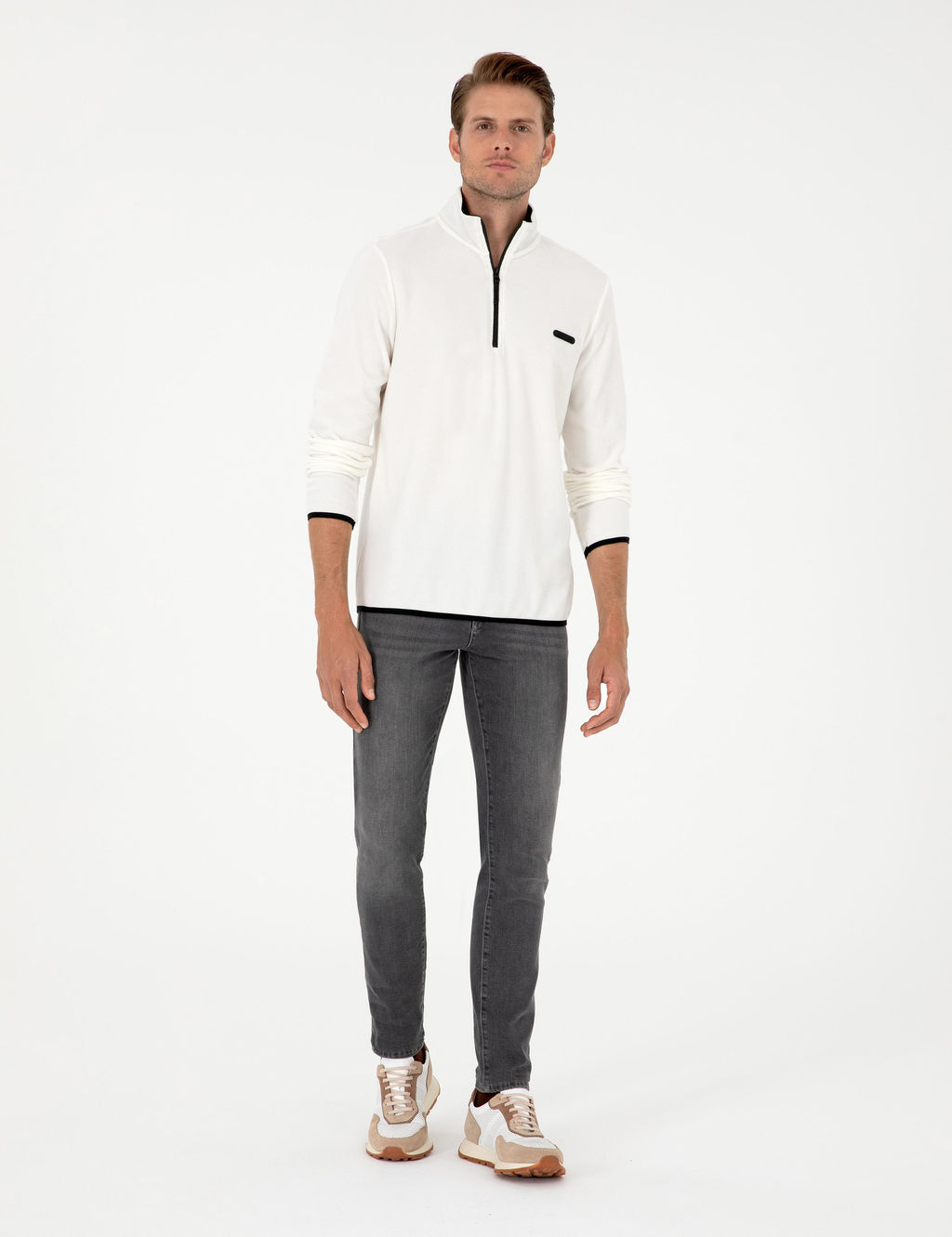 Beyaz Regular Fit Yar_m Fermuarl_ Polar Sweatshirt