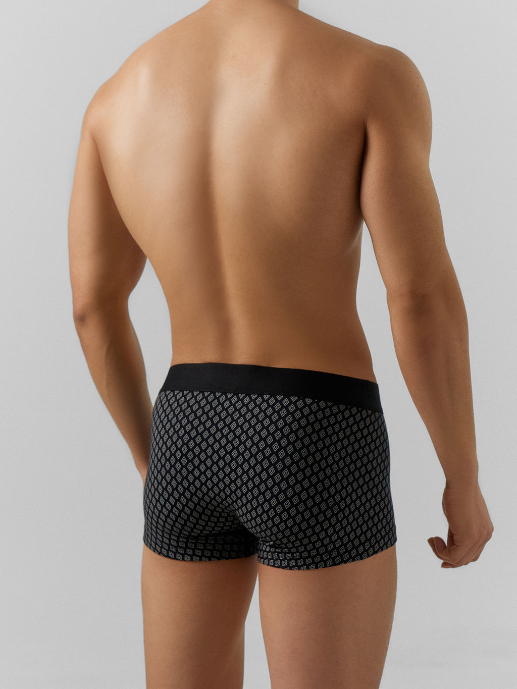 Цена за 2 штуки! Трусы боксеры мужские черные с принтом ромбы на черном2 411215