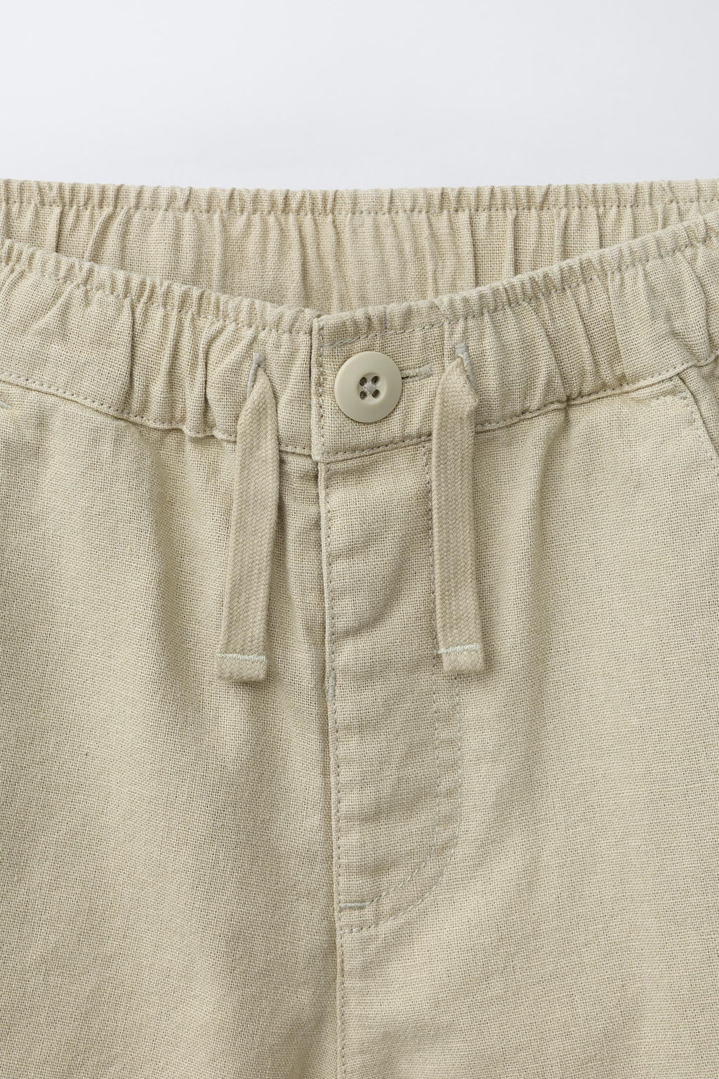 BERMUDA CON LINO Y ALGOD?N / Verde - Zara фото 3