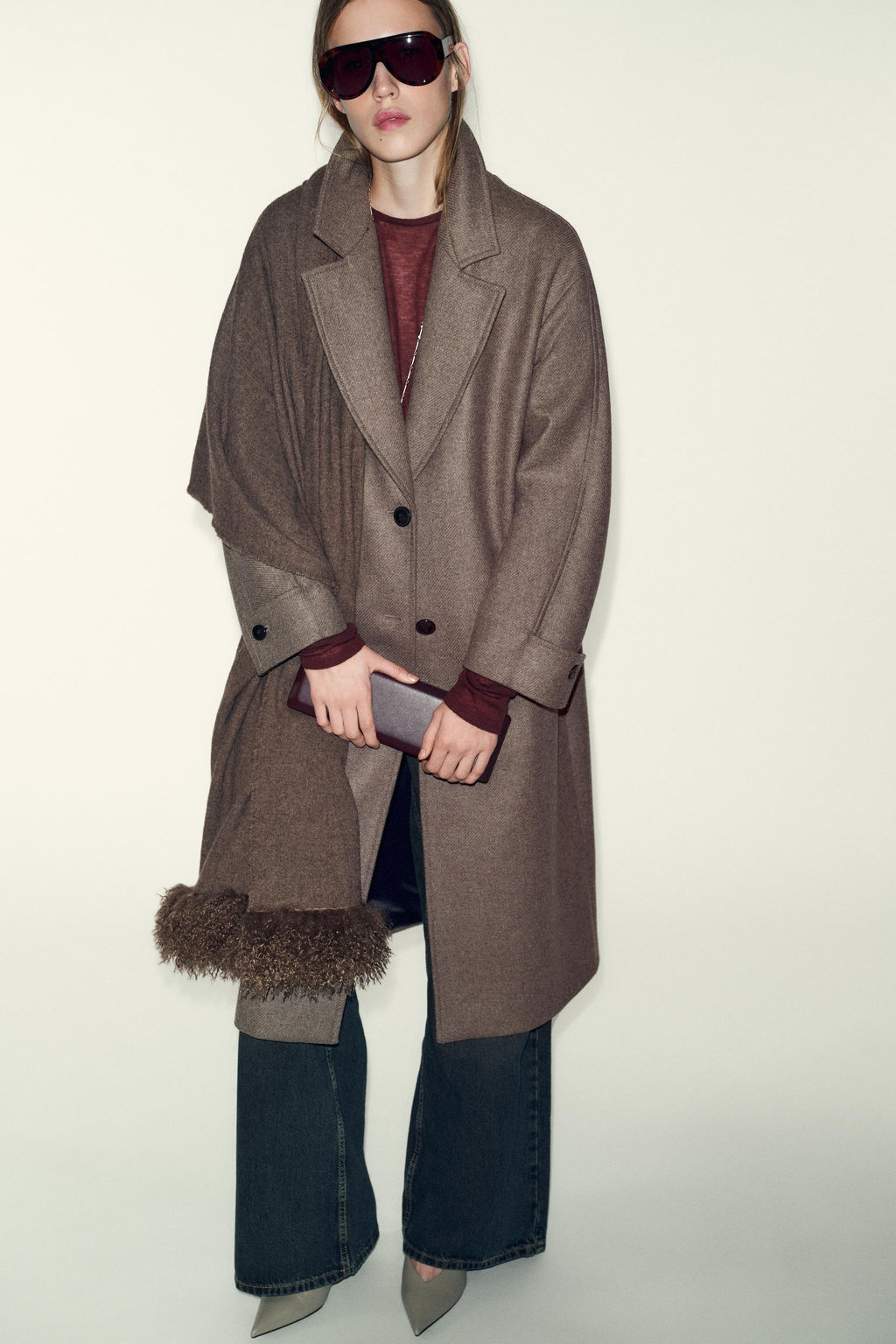 RIGID RECTANGULAR CLUTCH BAG