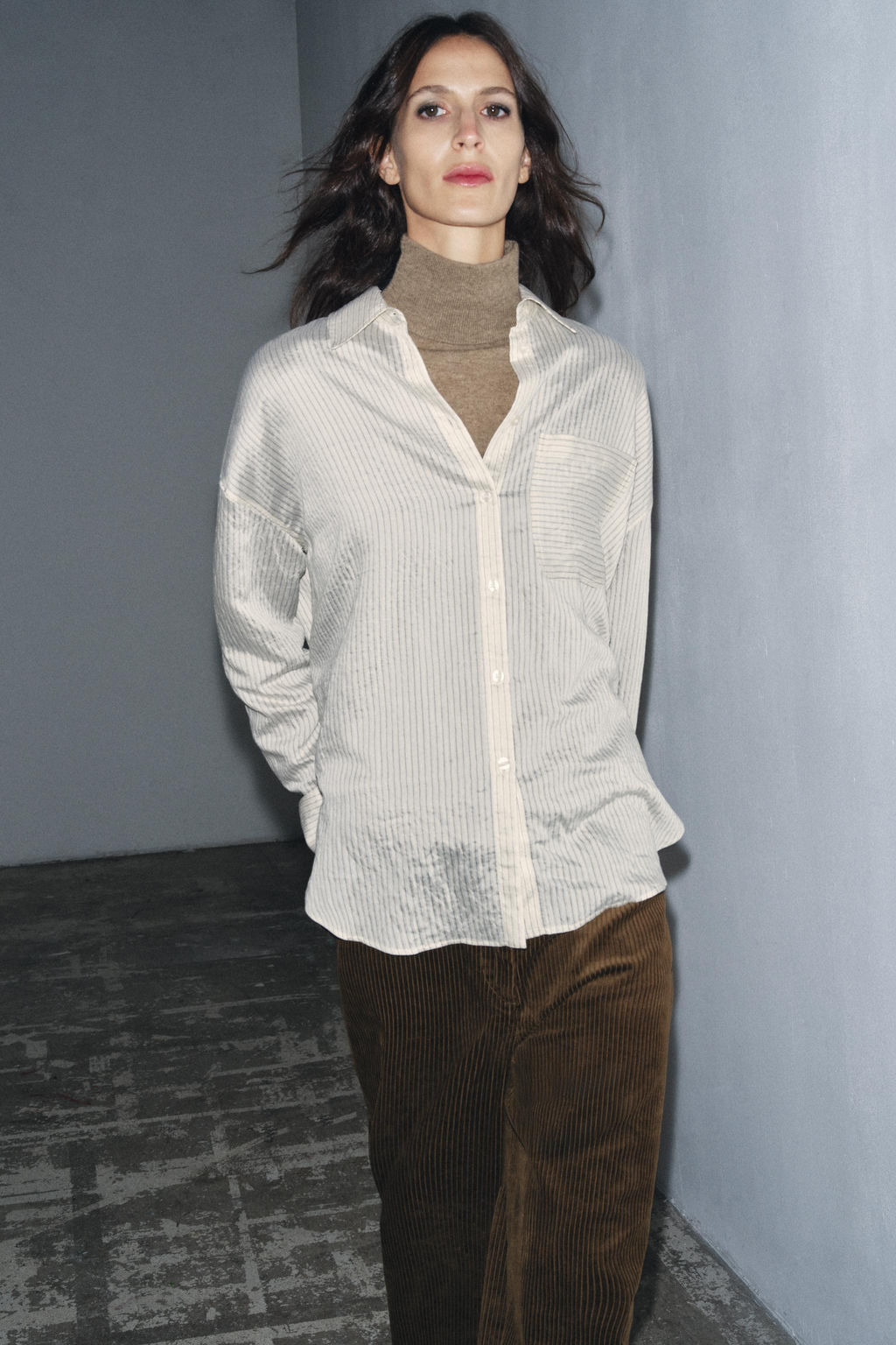 ZW COLLECTION STRIPED FLOWING SHIRT - Zara фото 5