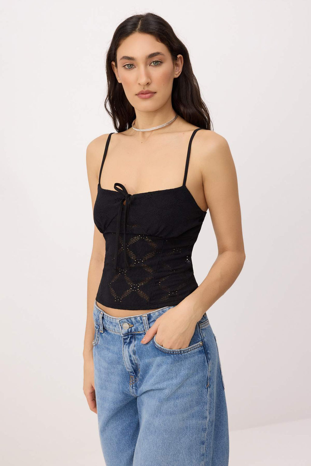 Siyah Fitted/Vucuda Oturan Pencere Detayl? Baglamal? Crop/K?sa Dokulu Orme Bluz TWOSS26BZ00470