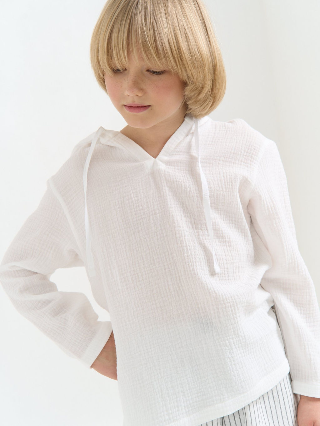 Рубашка муслиновая с капюшоном Молоко 7+ - Bungly фото 2
