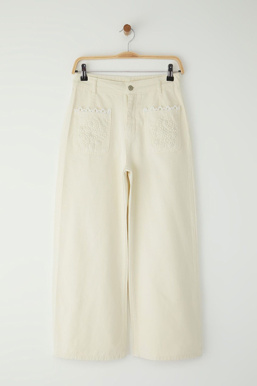 Beyaz Yuksek Bel Nak?s Detayl? Culotte Jeans TWOSS25JE00284 - Trendyolmilla фото 5