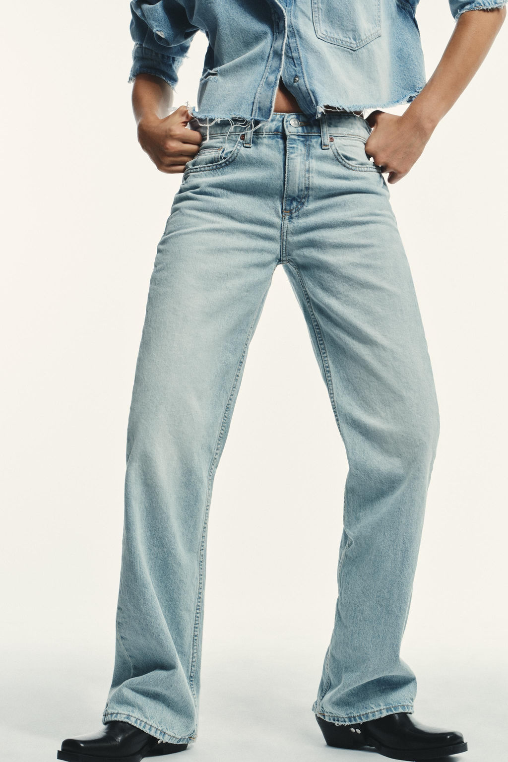 MID-RISE WIDE-LEG TRF JEANS - Zara фото 2