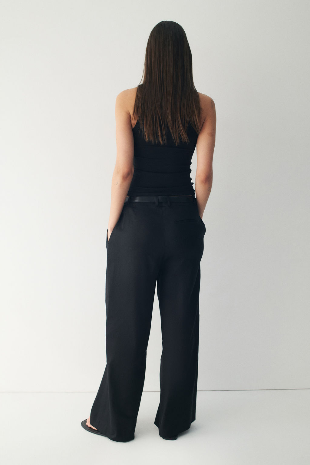 Camiseta sin mangas en canal? Cooling Slim Fit - H&m фото 7