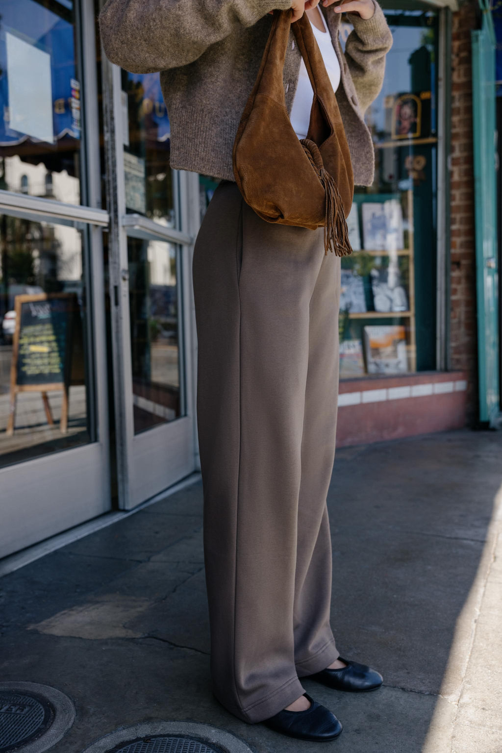 PANTAL?N FELPA WIDE LEG / Beige vigor?