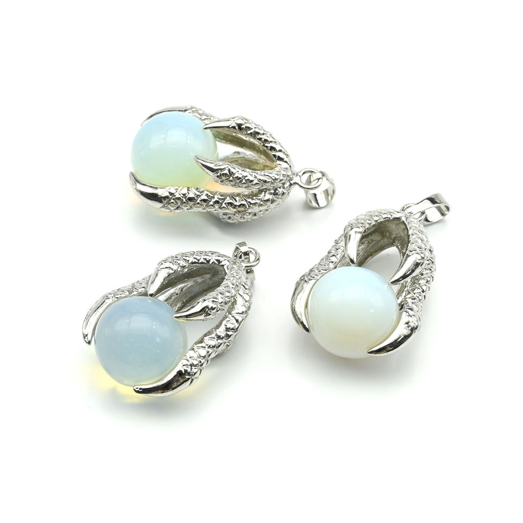 Подвеска Коготь 23*30мм с шариком 16мм из лунного камня