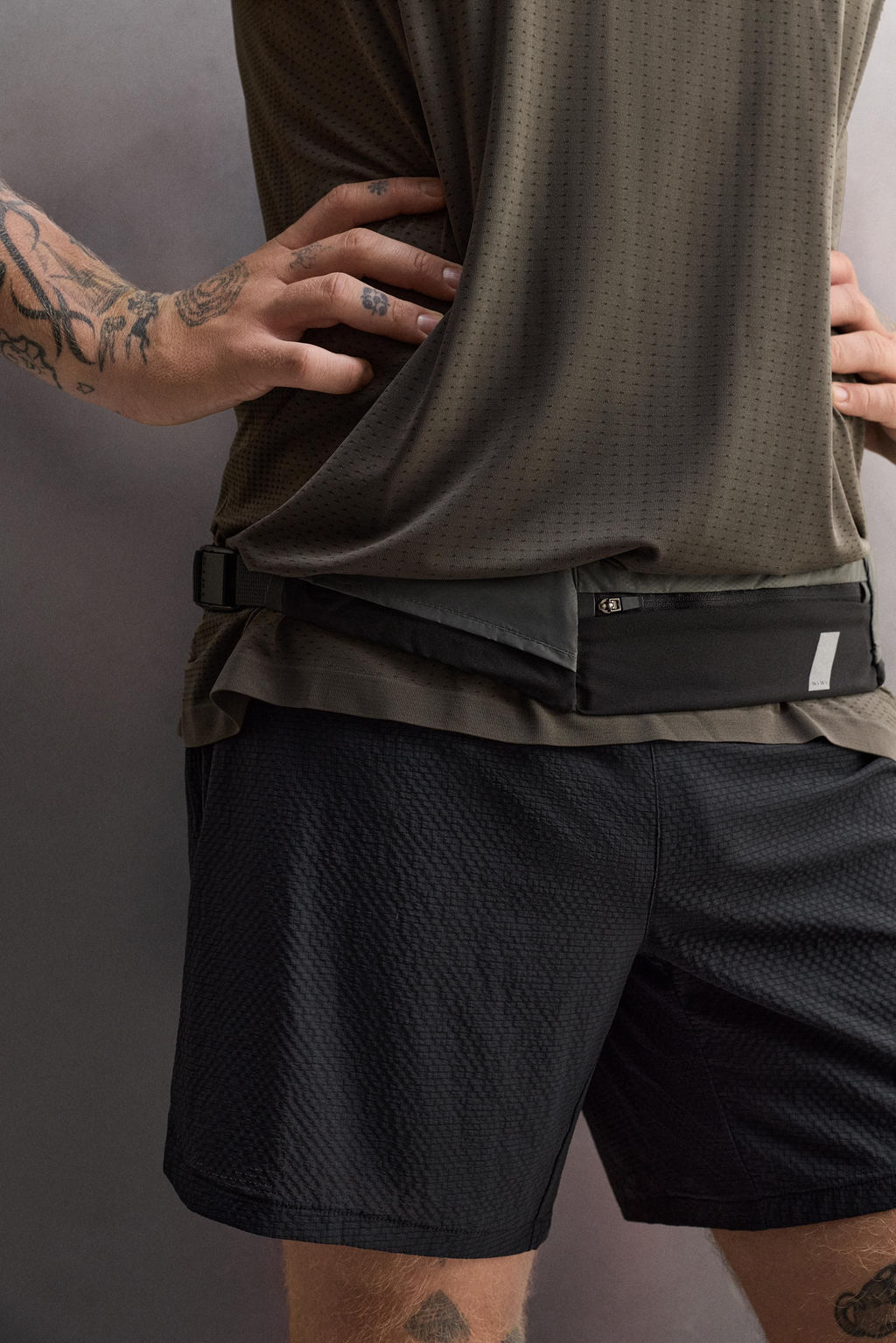TECHNICAL SPORTS BELT BAG