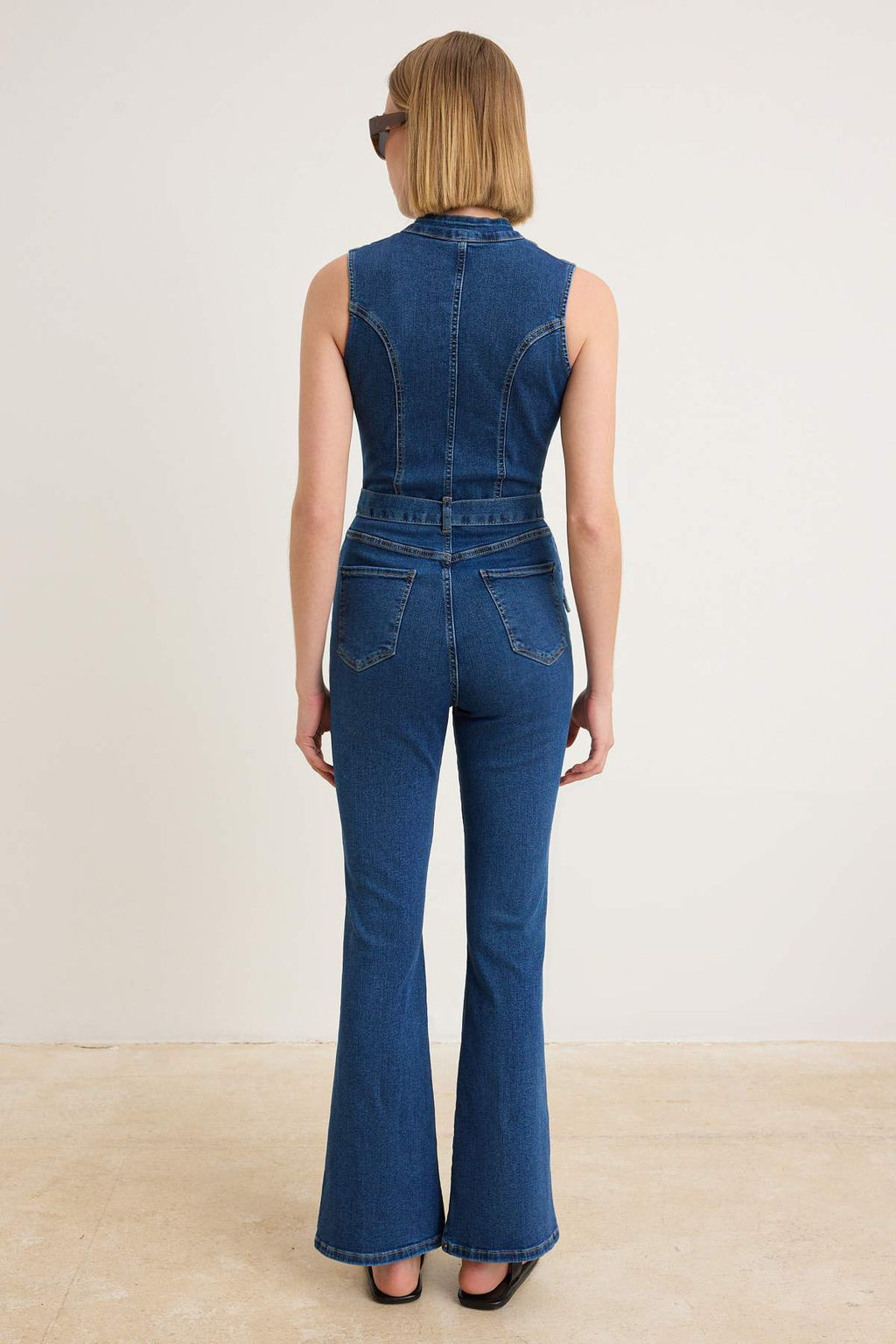 Koyu Mavi Kemerli Ispanyol Paca Denim Tulum TWOSS26TU00020 - Trendyolmilla фото 4