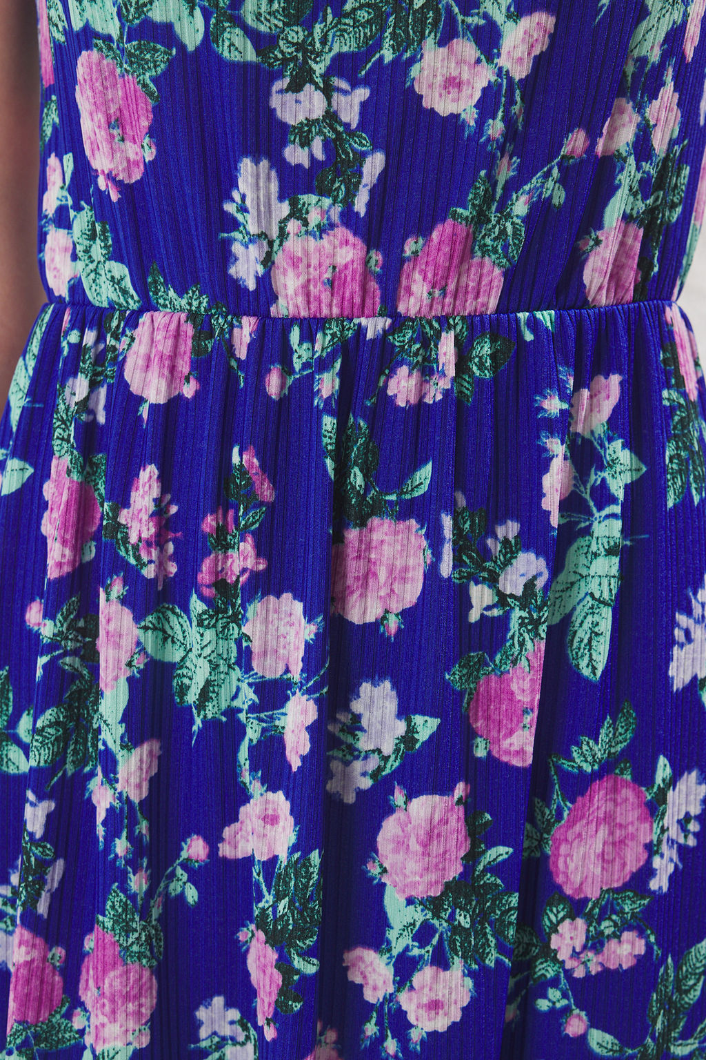 Mavi Desenli Boyundan Baglamal? Bask?l? A-Line Maxi Orme Elbise TWOSS23EL00705