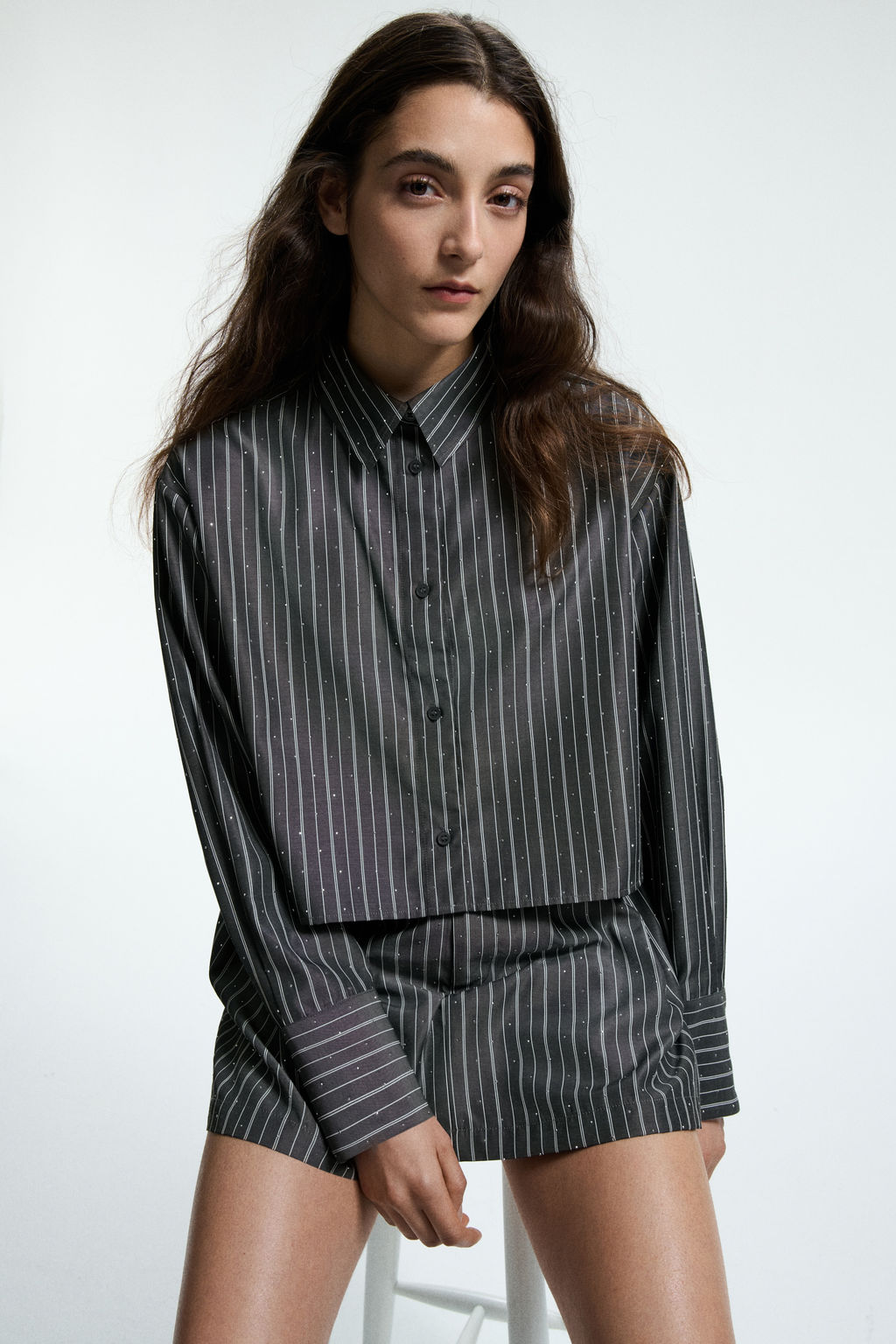 Camisa corta con detalles decorativos - H&m фото 2