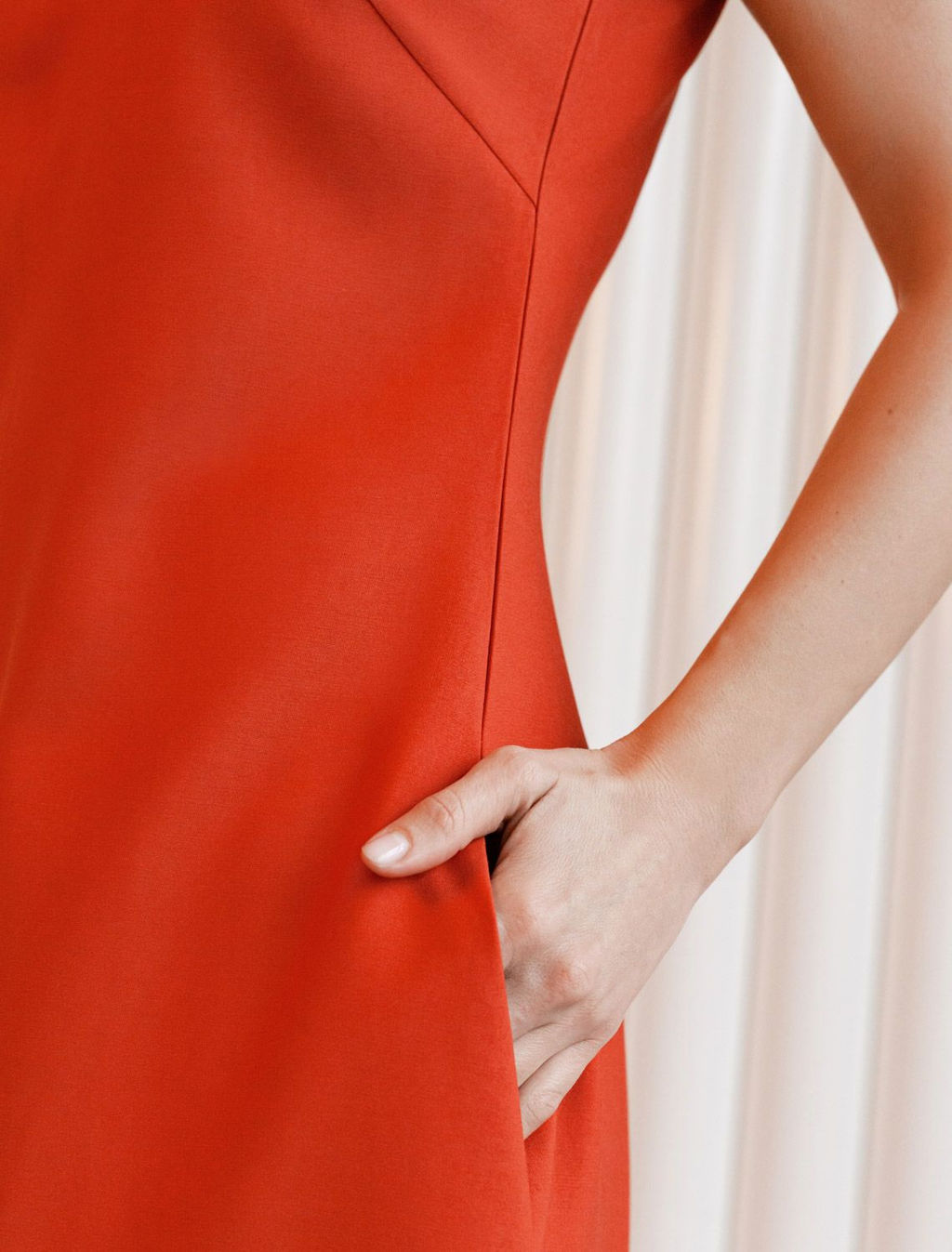 Платье из плотного лиоцелла