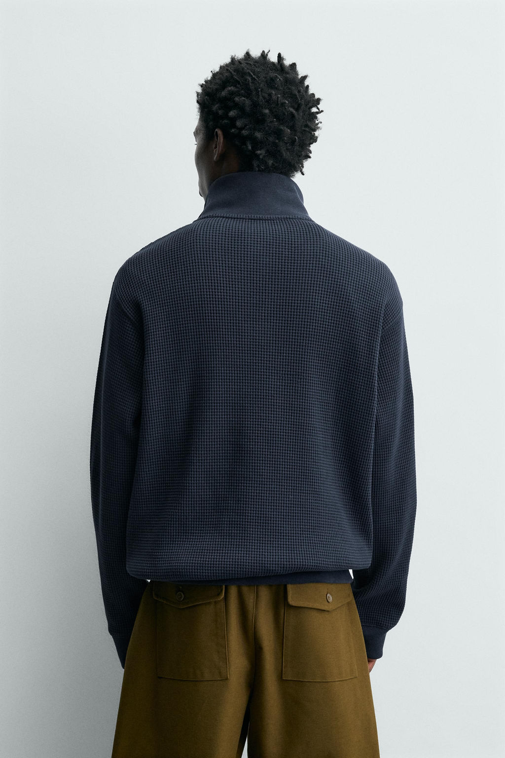WAFFLE-KNIT TEXTURED SWEATSHIRT - Zara фото 10