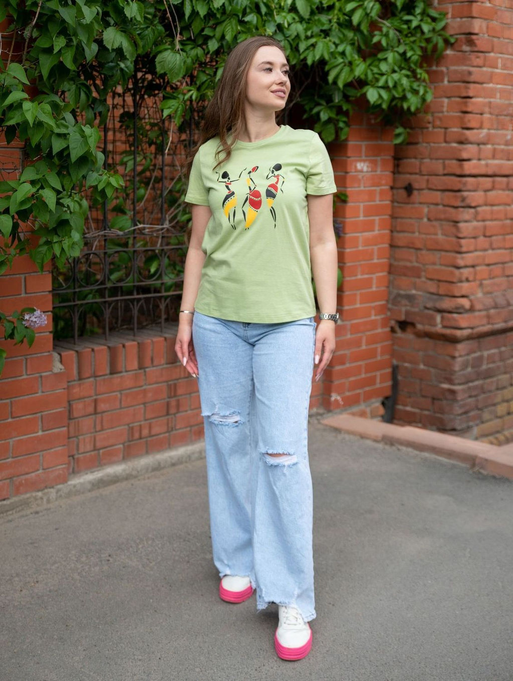 Футболка женская 535 Be Friends  фото 9