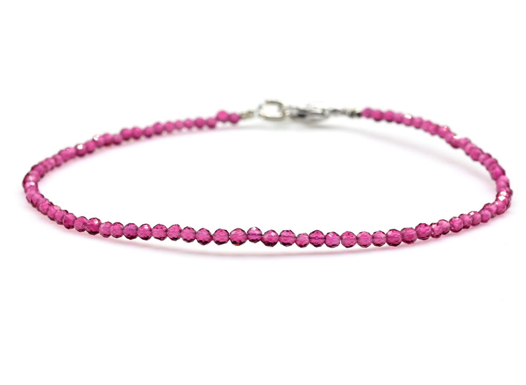 Браслет из граненых бусин мелких 2мм циркон цв.рубиновый, 17см