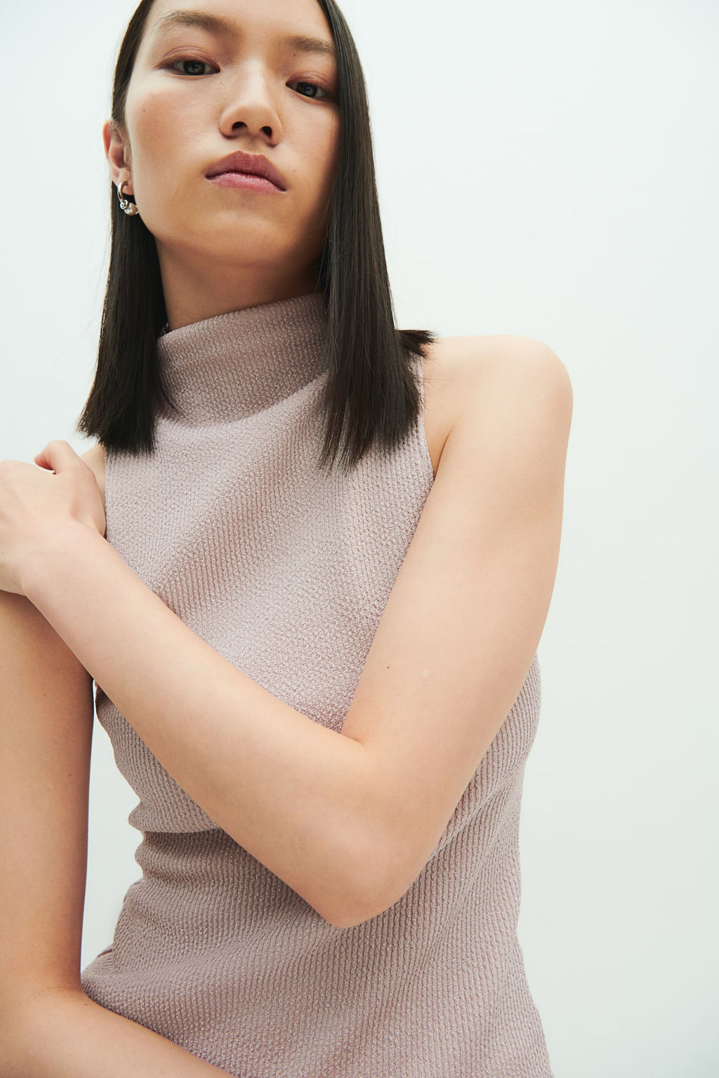 Top brillante con cuello perkins - H&m фото 3