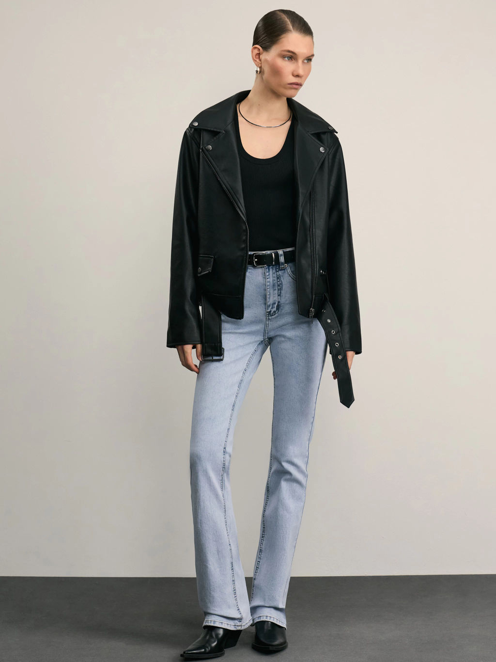 Джинсы bootcut с высокой посадкой / Zarina