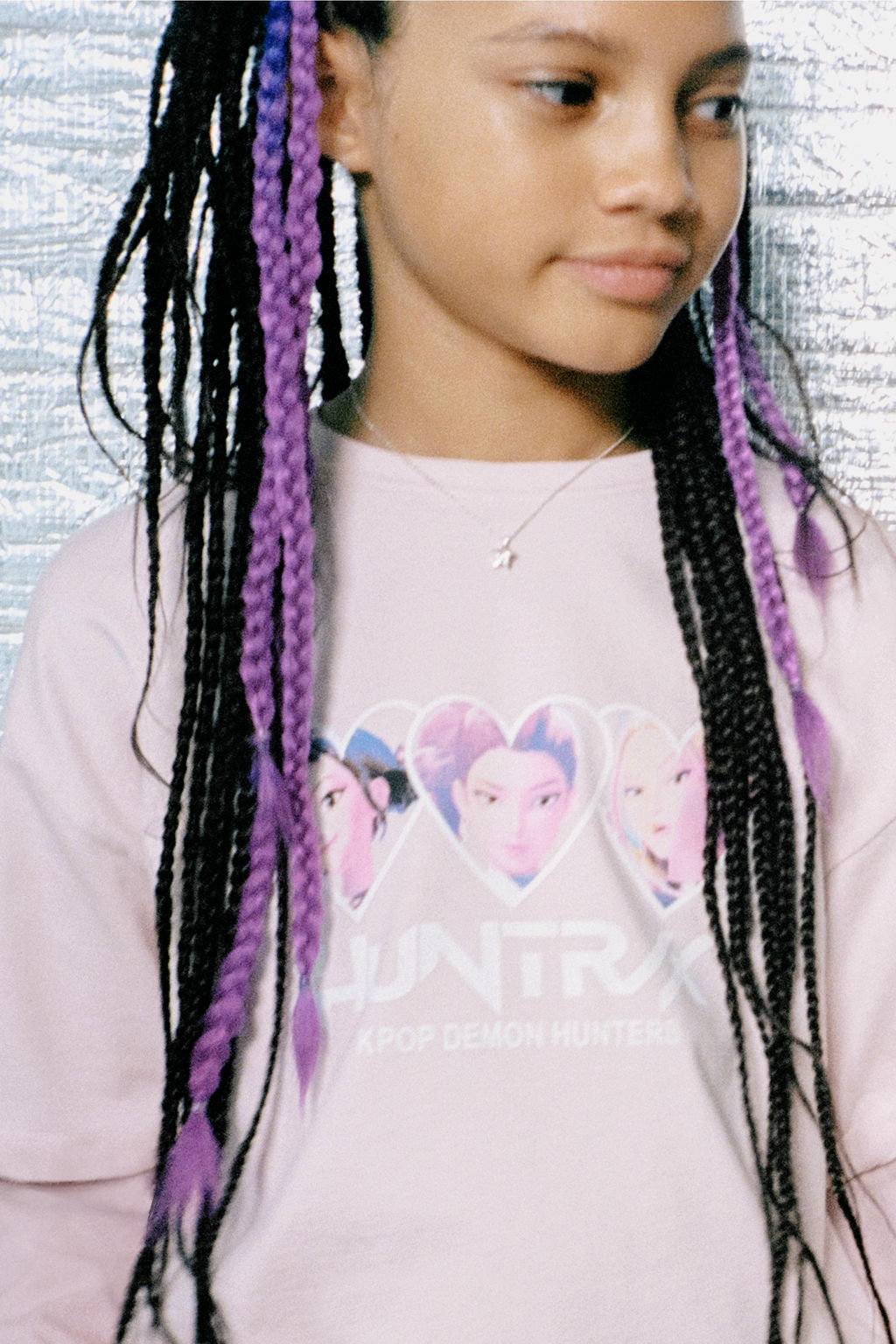 KPOP DEMON HUNTERS NETFLIX  PRINTED T-SHIRT - Zara фото 6