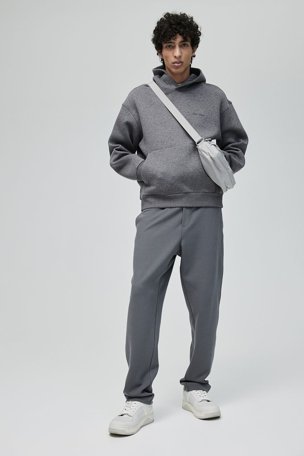 Sudadera de canale con capucha Loose Fit - H&m фото 3