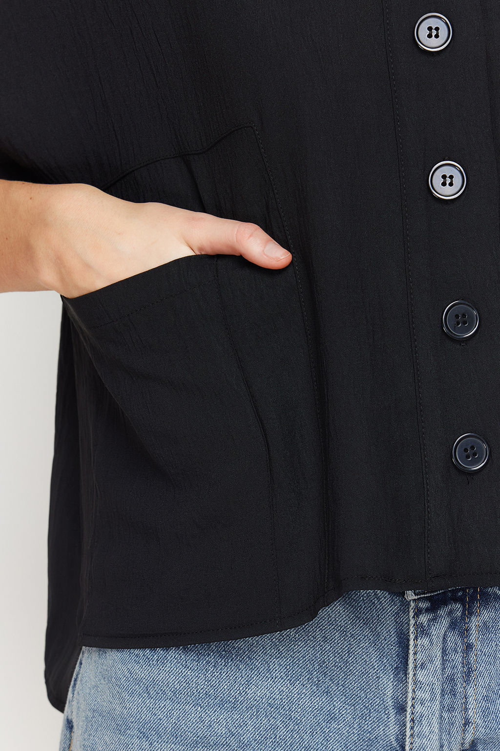 TRENDYOLMILLA Beyaz Oversize Genis Kal?p Fakir Kol Dokuma Gomlek TWOSS20GO0381 фото 19