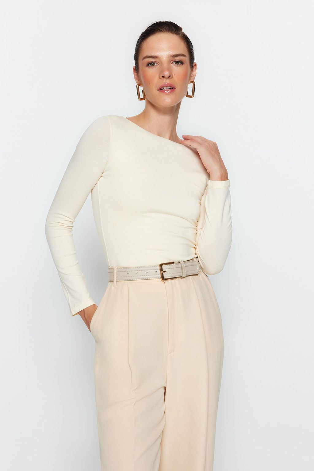 Tas Pamuklu Esnek Kay?k Yaka Fitted/Vucuda Oturan Esnek Orme Bluz TWOAW24BZ00166