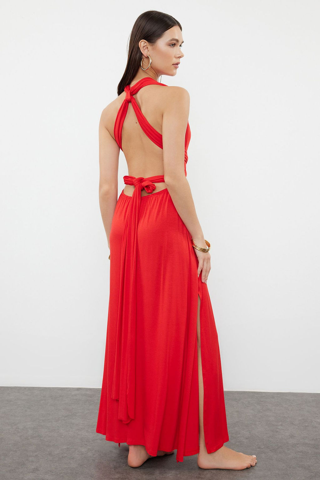 TRENDYOLMILLA Siyah Kusakl? Baglamal? Orme Maxi Plaj Elbisesi TBESS21EL2992