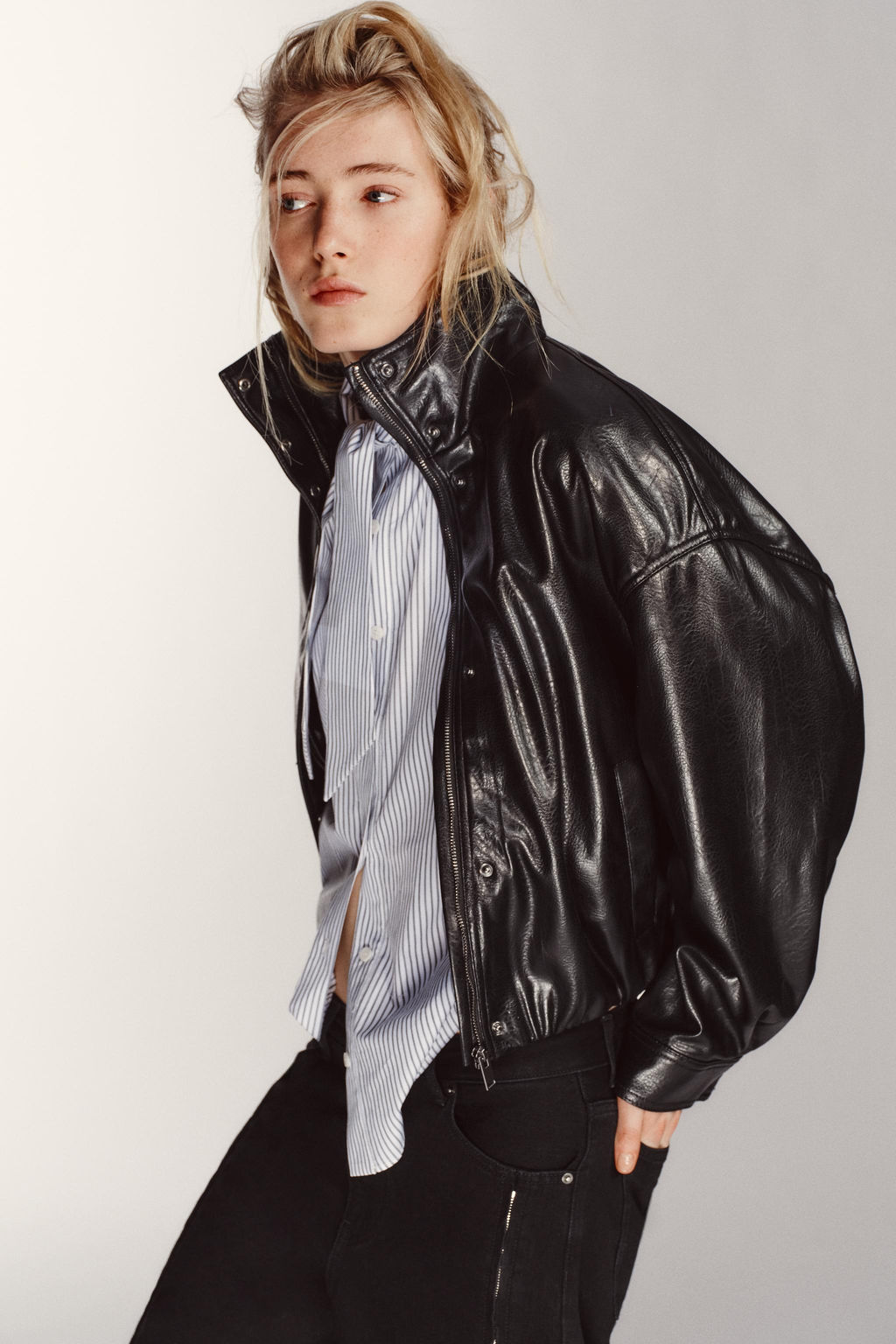 FAUX LEATHER VOLUME JACKET - Zara фото 13