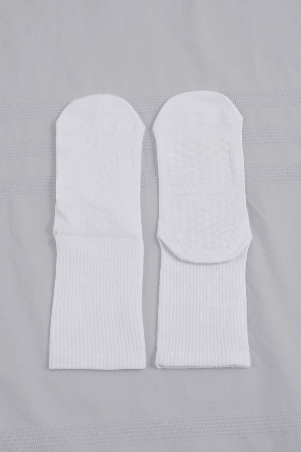 Beyaz Jakar Orme Corap THMSS26CO00008