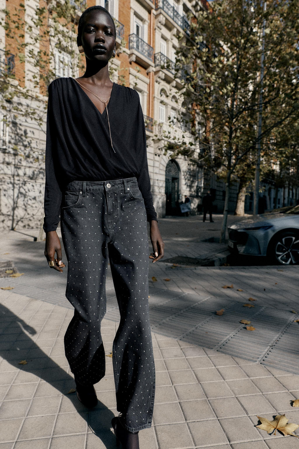 Z1975 LOOSE STRAIGHT HIGH-WAIST SHINY JEANS - Zara фото 2