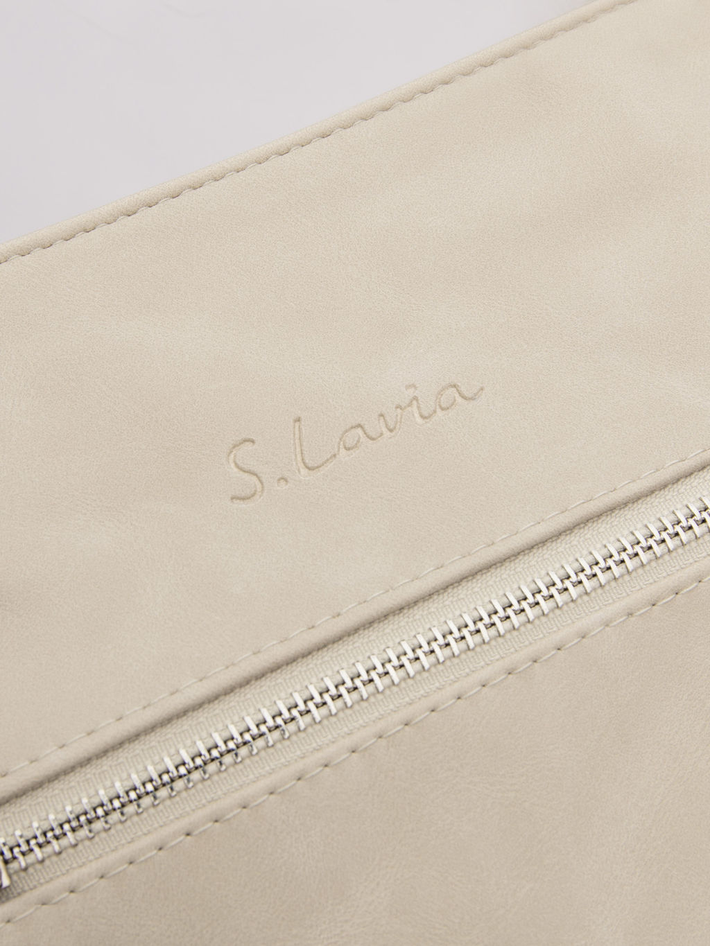 Светло-серый тоут S.Lavia  фото 15