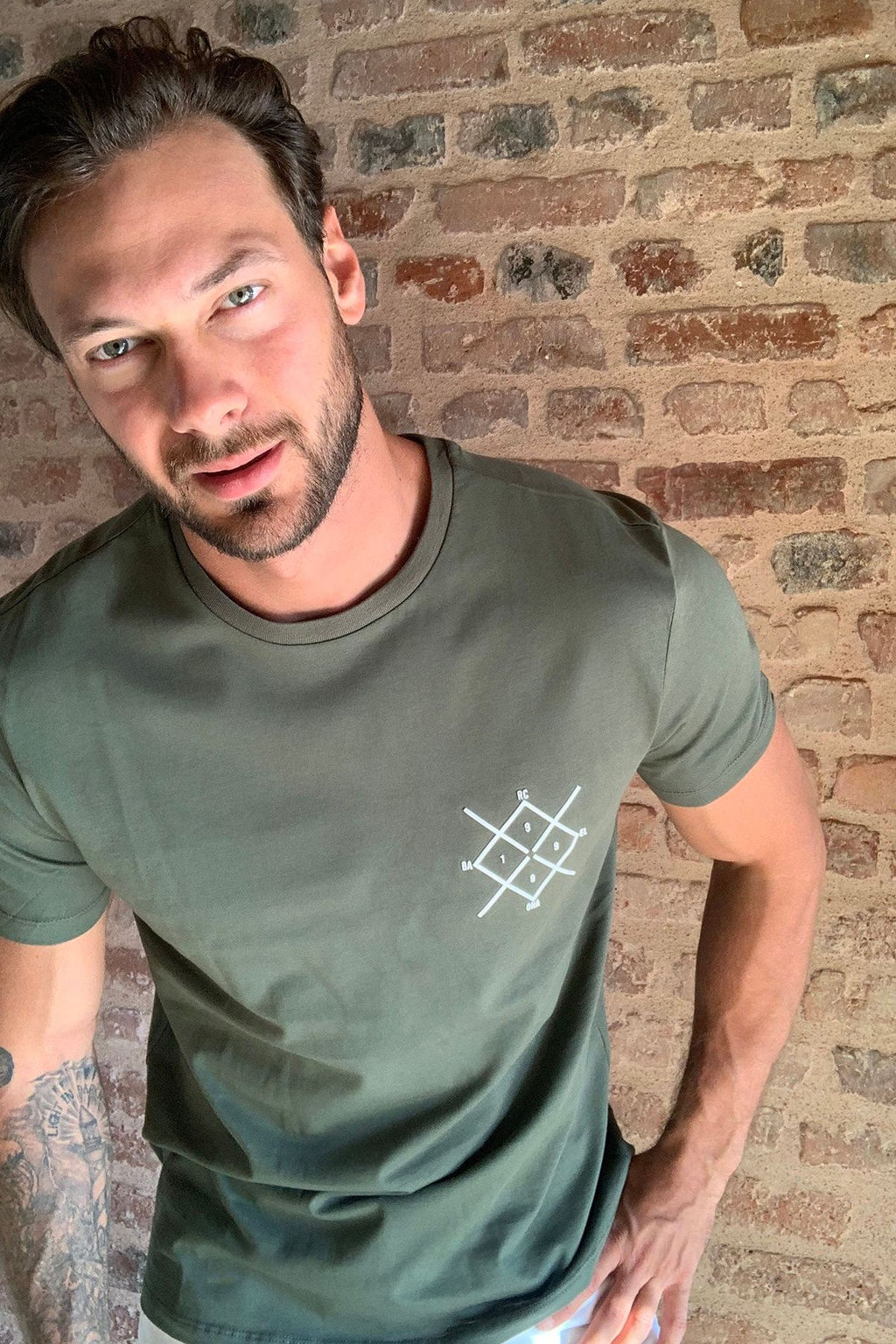 TRENDYOL MAN Lacivert Regular/Normal Kesim Logo Bask?l? %100 Pamuklu K?sa Kol T-Shirt TMNSS20TS0984 - Trendyolmilla фото 5