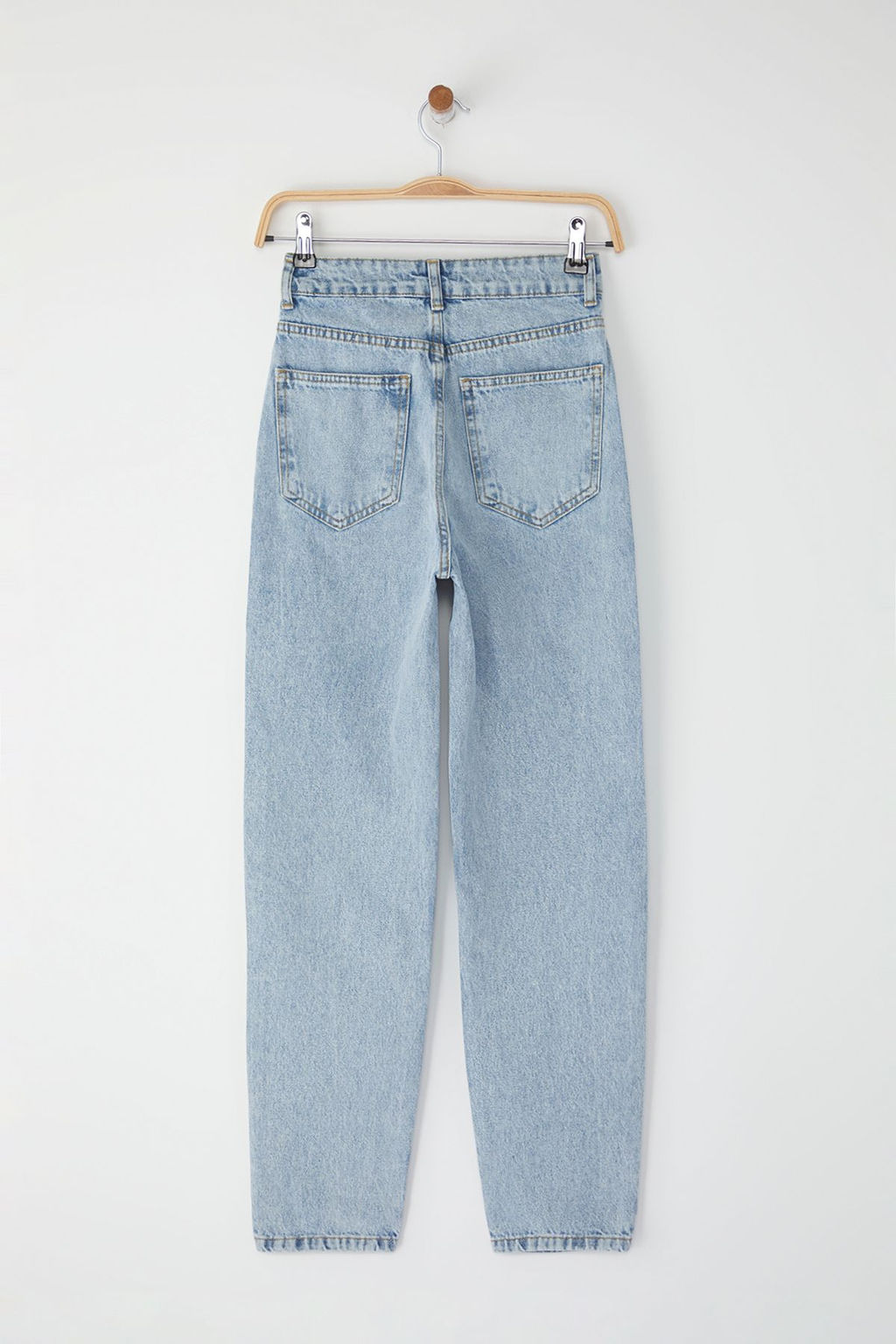 Ac?k Mavi Yuksek Bel Mom Jeans TWOSS25JE00136 - Trendyolmilla фото 7