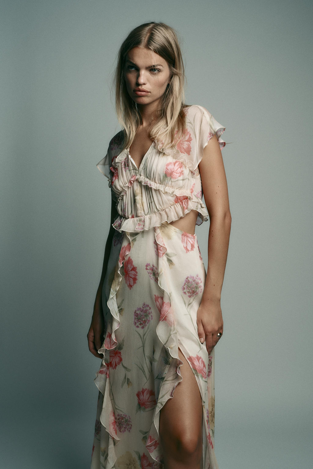 FLORAL PRINT CUT-OUT MIDI DRESS - Zara фото 12