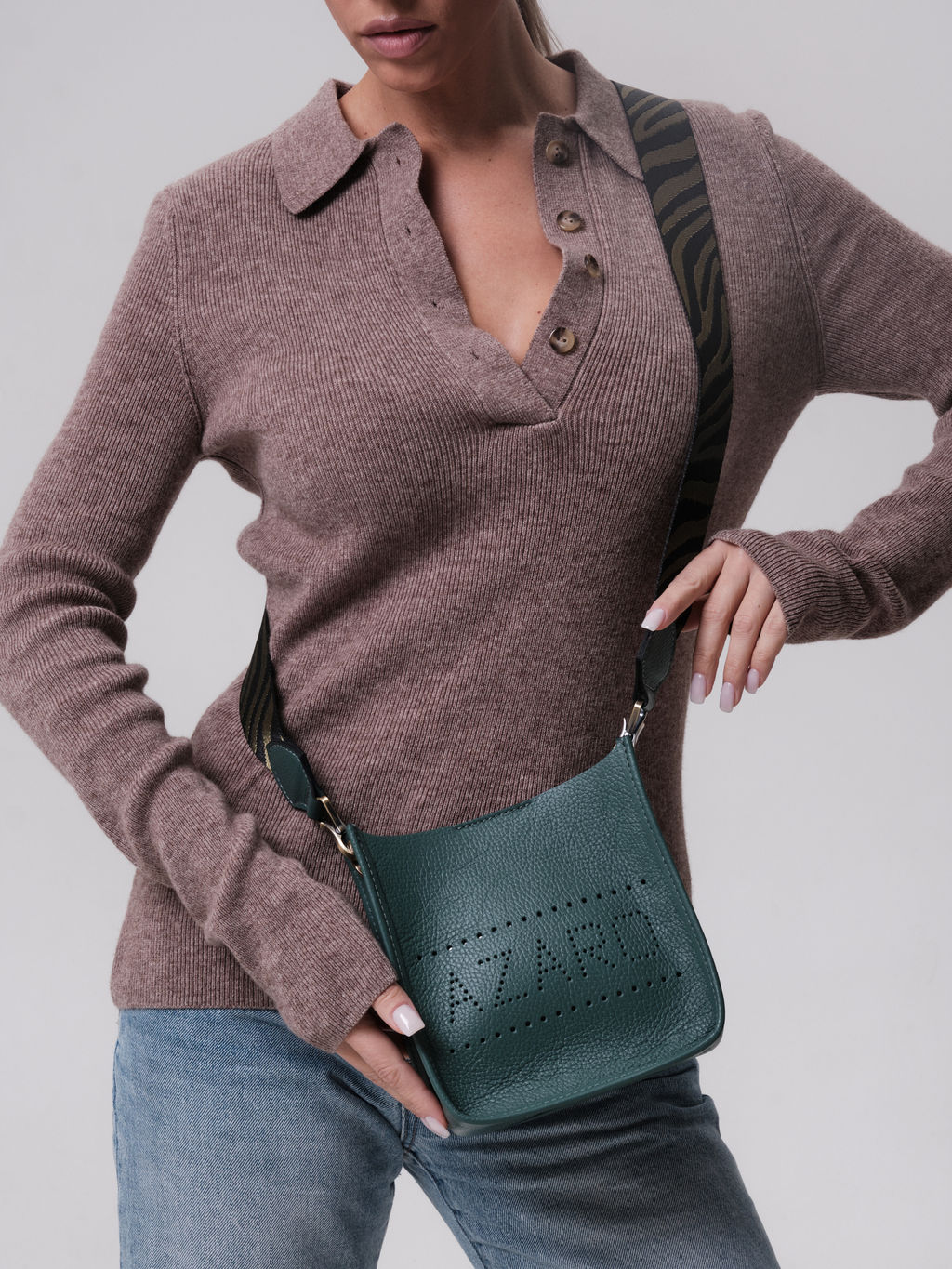 Сумка кожаная на плечо Azaro 30996 минт