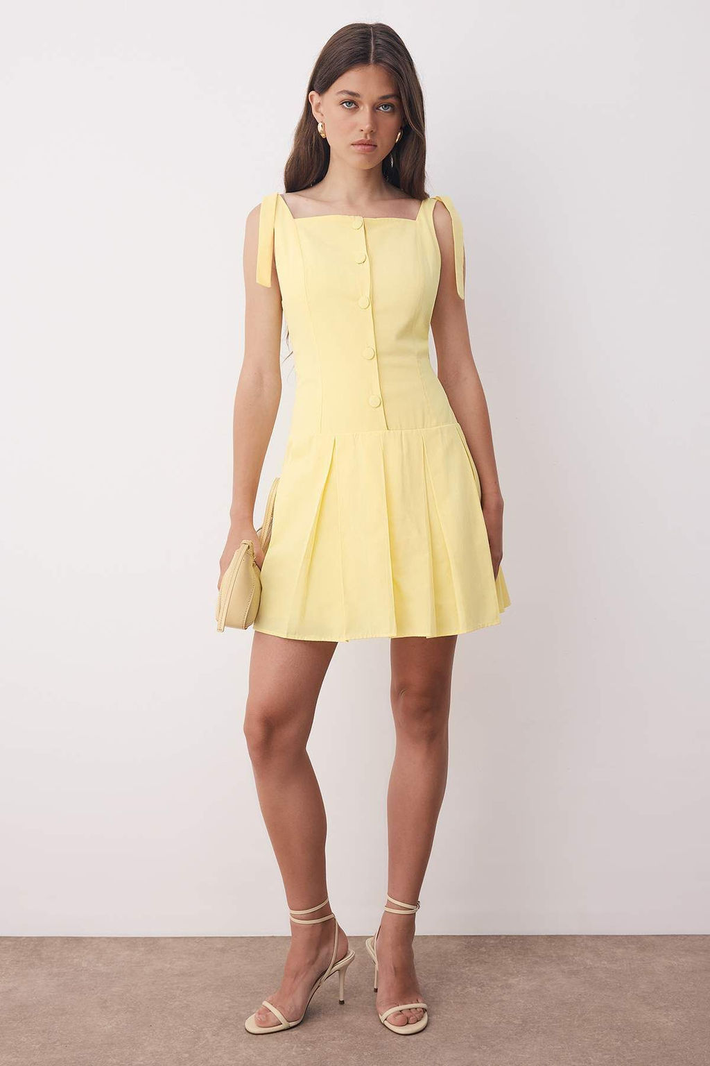 Ac?k Sar? Dugme Detayl? Pileli Dokuma Elbise TWOSS25EL00885 - Trendyolmilla фото 9