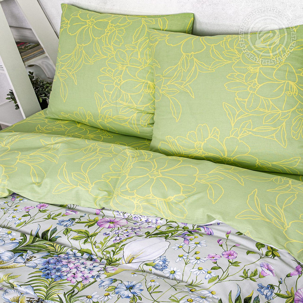 Постельное бельё Полянка (бязь премиум) Семейный/Пододеяльник: 2 шт. - 215*143; Простыня: 1 шт. - 220*240; Наволочка: 2 шт. - 70*70; Премиум - Артпостель фото 2