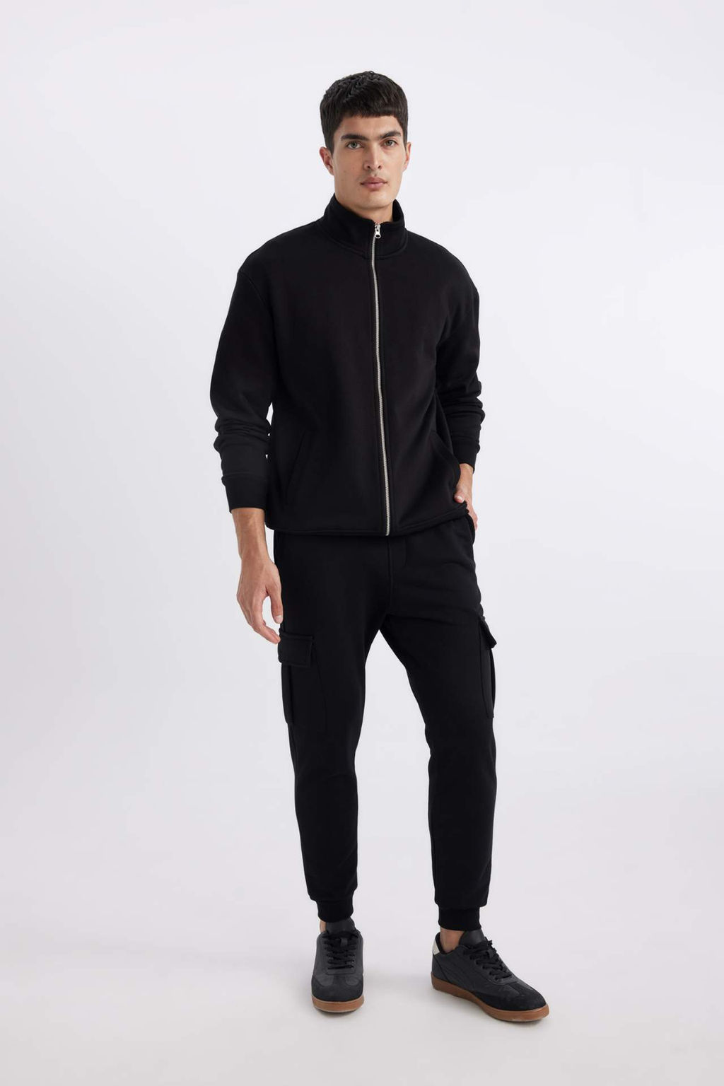 Jogger Esofman Alt? Slim Fit Dar Kesim Kargo Cepli Basic Duz Beli Bagc?kl? Lastikli Paca - Defacto фото 3
