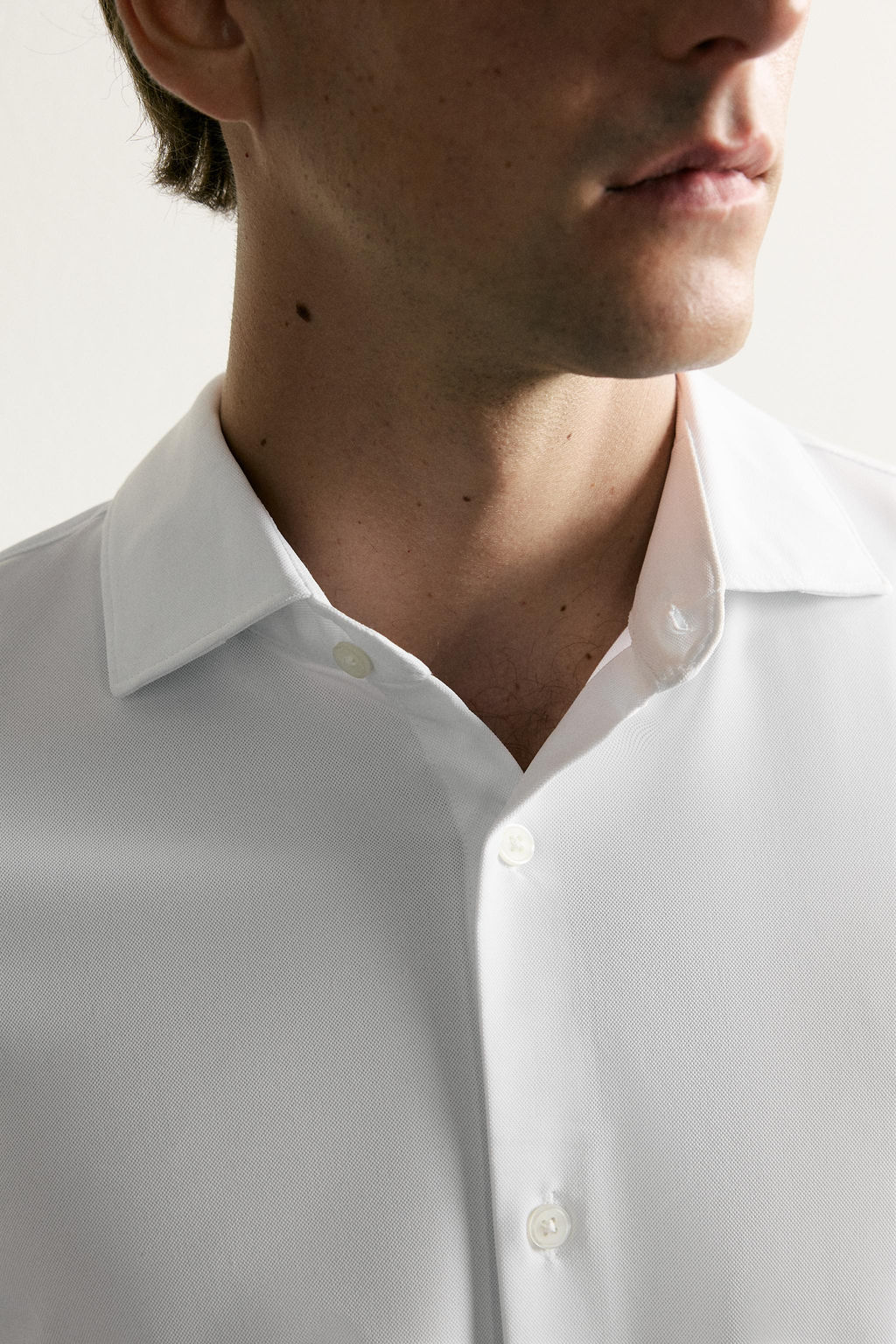 CAMISA REGULAR FIT ESTRUCTURA / Blanco - Zara фото 6