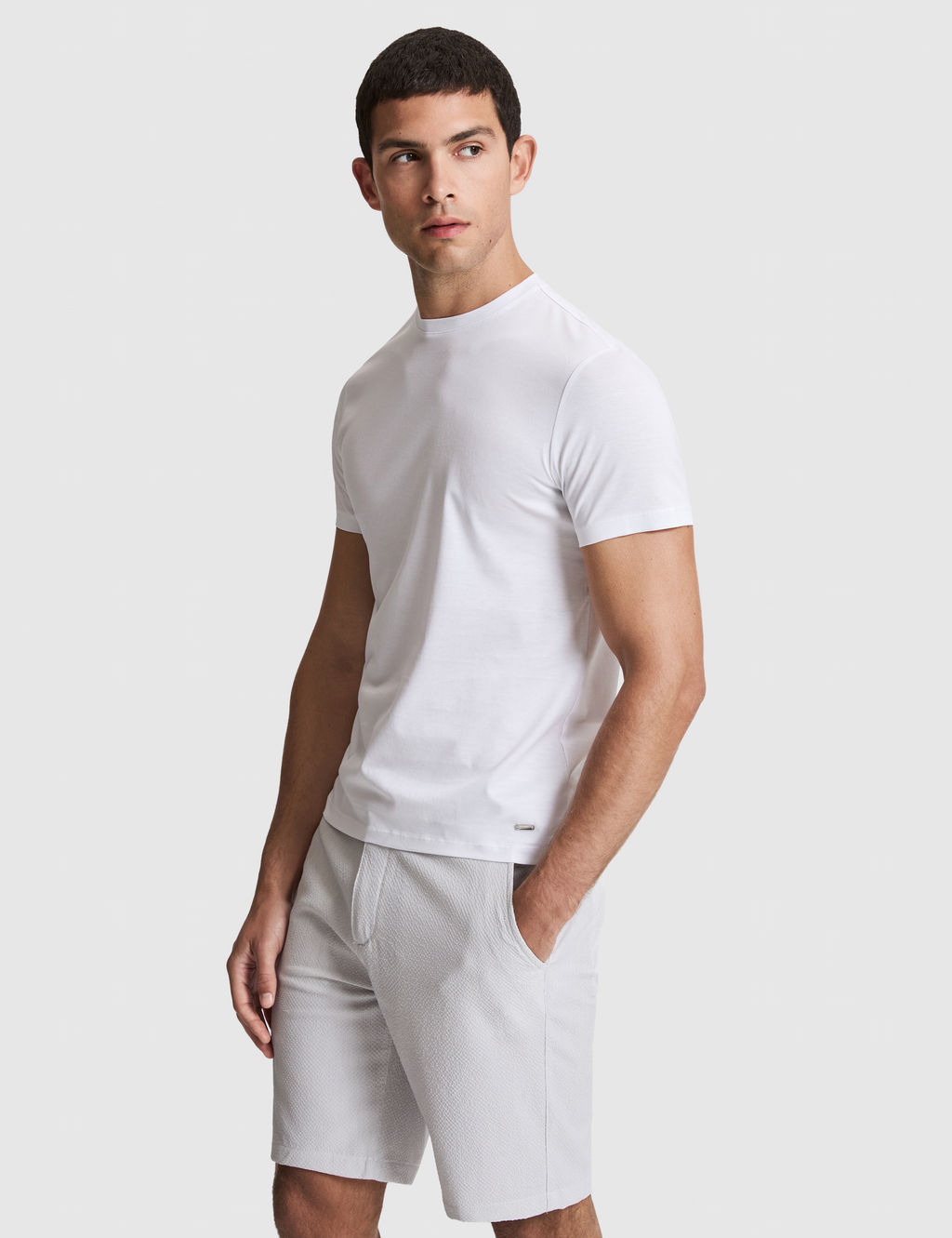 Beyaz Slim Fit %100 Pamuk Bisiklet Yaka Likral_ Basic Ti__rt