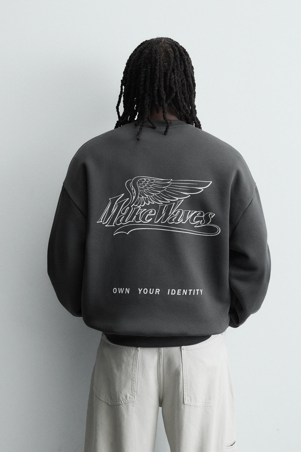 CONTRAST PRINT SWEATSHIRT - Zara фото 3