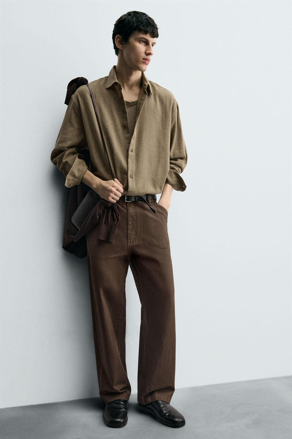 WASHED STRAIGHT-LEG TROUSERS - Zara фото 5