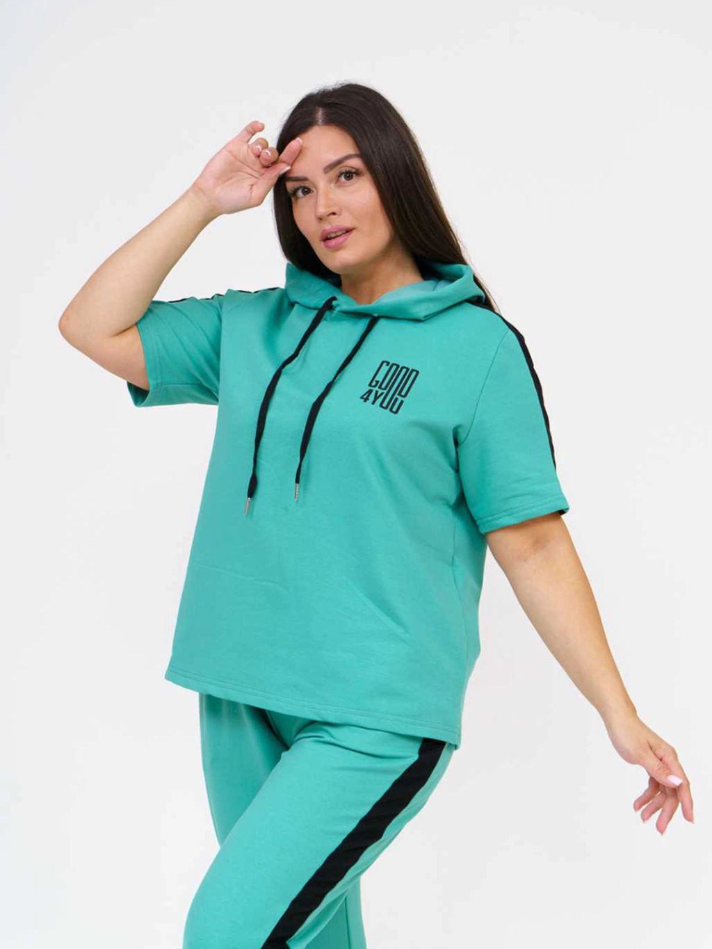 Костюм женский, цвет зеленый