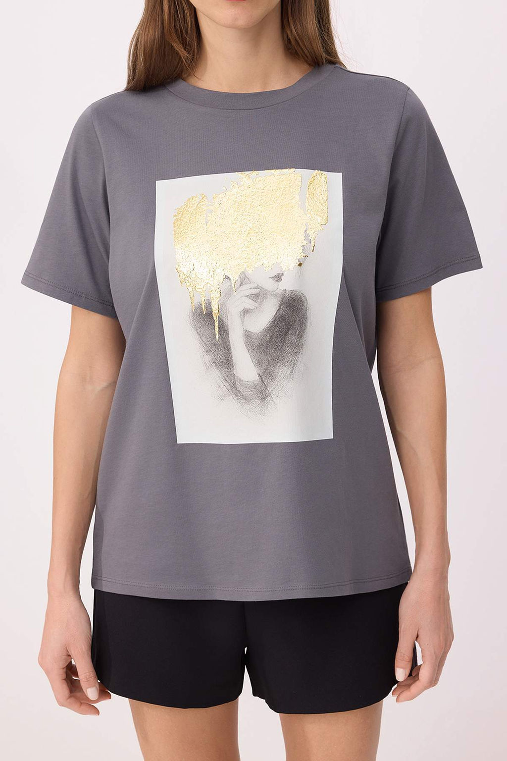 Antrasit Regular/Normal Kal?p K?sa Kollu Varak Bask?l? %100 Pamuk Orme T-shirt TWOSS26TS00073 - Trendyolmilla фото 3